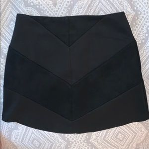 Cute black skirt